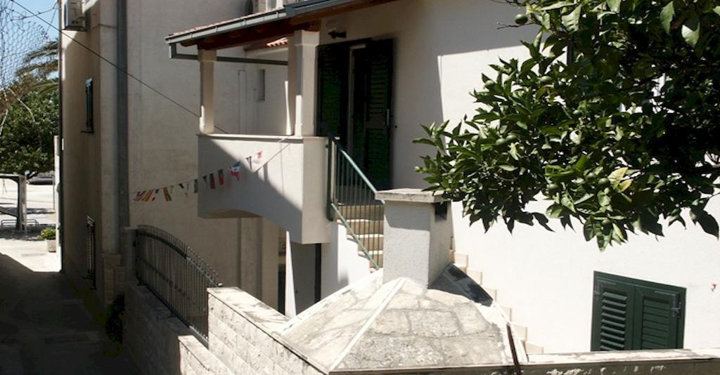 Apartments Lena Podgora Habitación foto